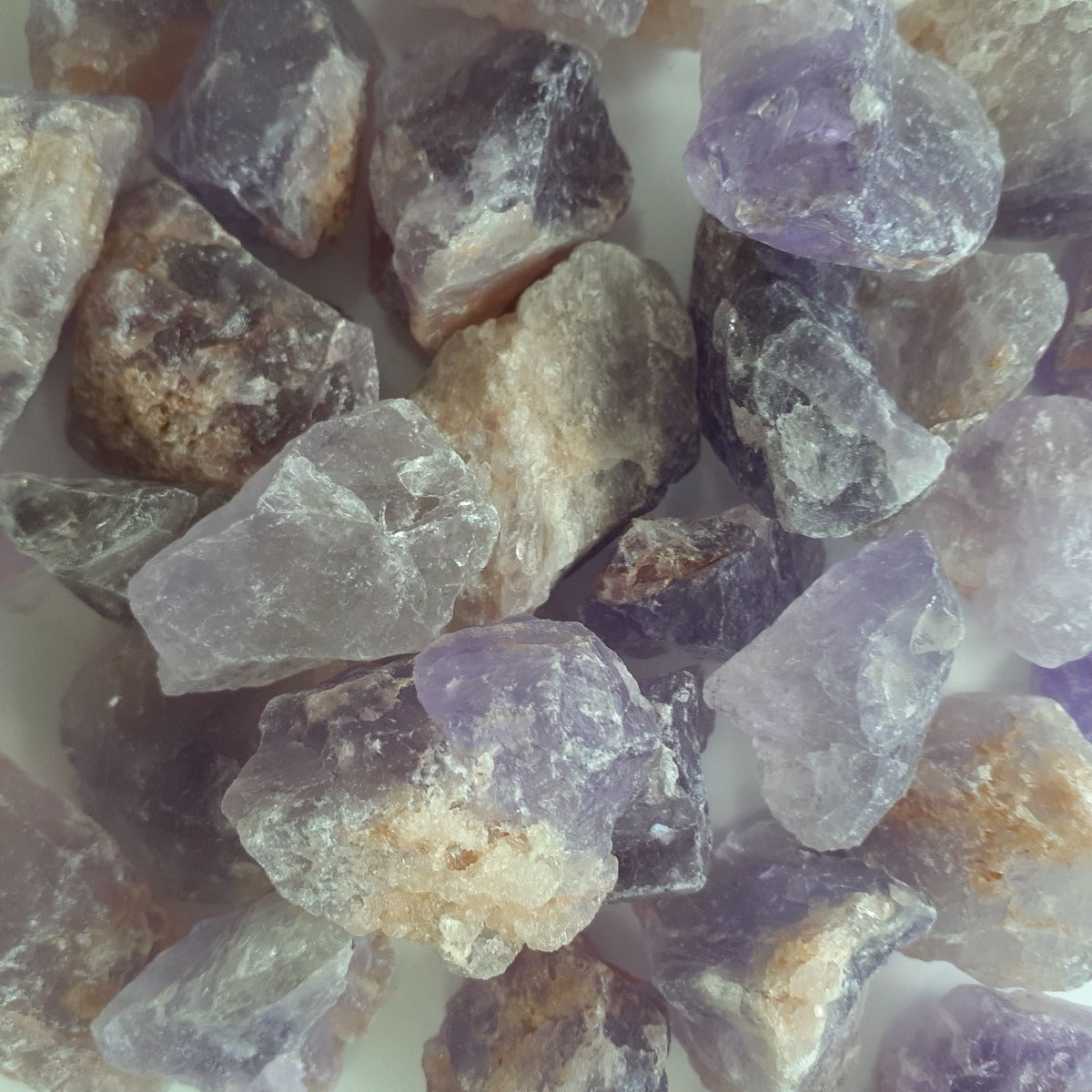 Amethyst Rough Q1 1KG (Brazil SM 25-30 pc) Amethyst Rough Q1 1KG (Brazil SM 25-30 pc)